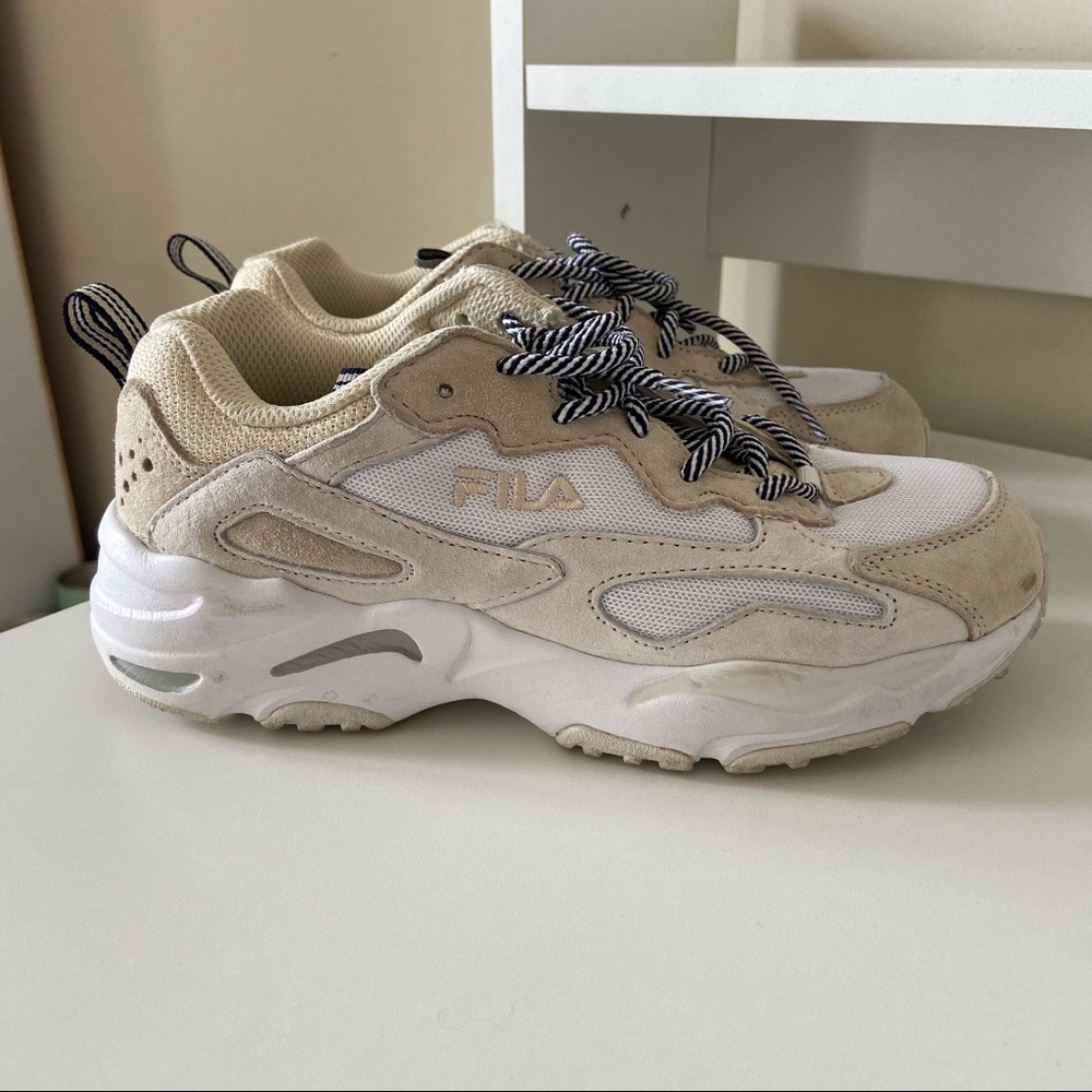 TAN WHITE FILA SHOES